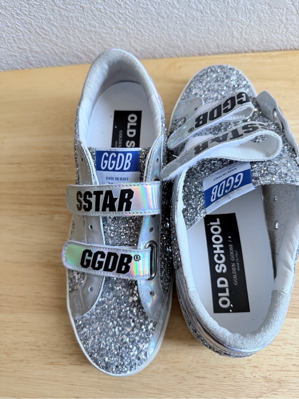 Silver Glitter Women’s Sneakers - Old School Star Strap